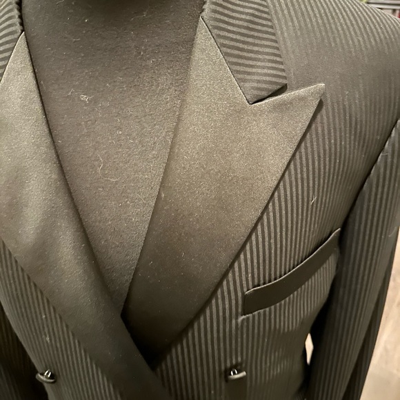 Holland & Sherry Black tuxedo. Very elegant and smooth 42 R - Picture 3 of 10